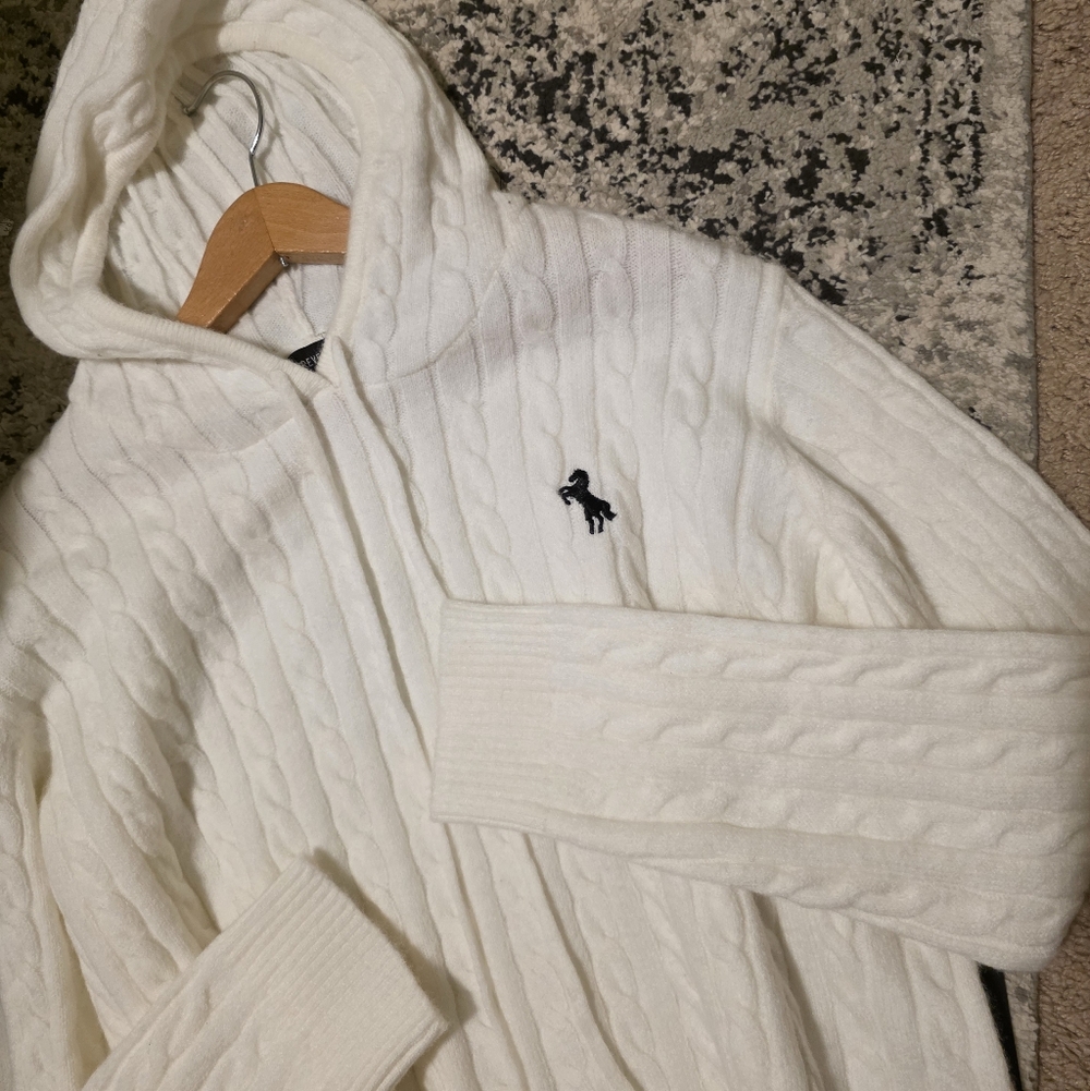 Cableknit Embroidered Horse Sweater Hooded Western Equestrian Womens L NWT